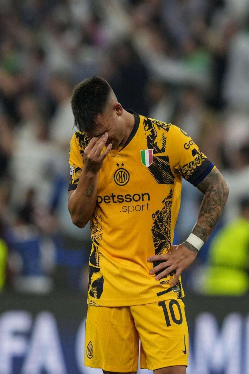 赛前突围战来临，罗马围绕意甲单刀错失，压力陡增，心理建设被强调的简单介绍