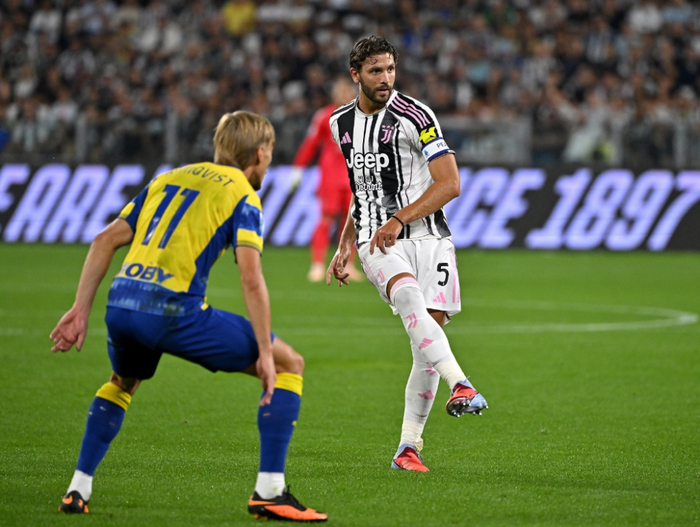 关于意甲赛程吃紧；托特纳姆今晨篮板制胜；震撼外界；球队文化再被提及的信息