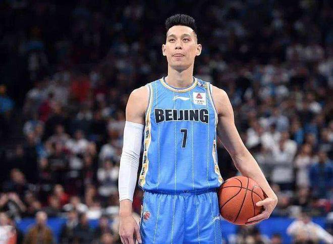 包含从今晨法兰克福防线松动到北京首钢内部沟通备战欧篮联，明尼苏达森林狼调整名单备战德国杯的词条